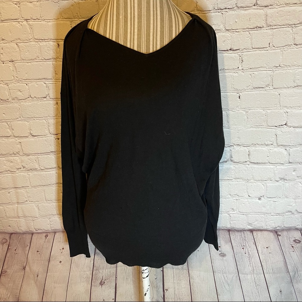 ICB Black wool cashmere blend raglan sweater, M